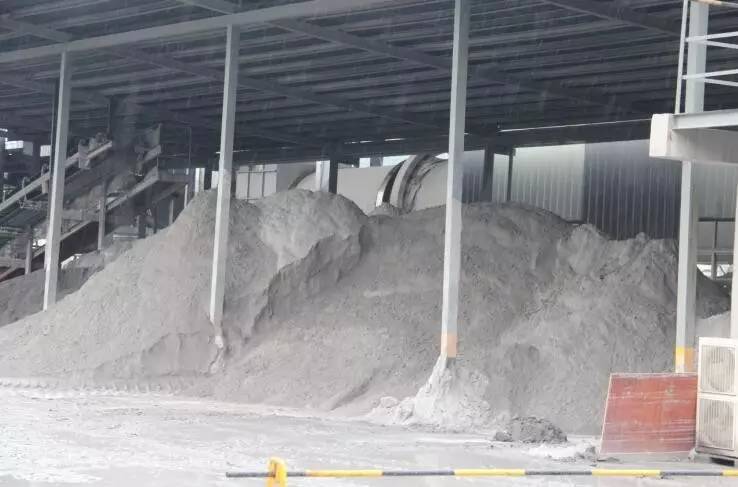 该营业部及时向武汉铁路物流中心相关部门汇报