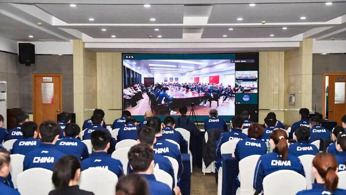 国乒成都封闭集训备战伦敦世乒赛 教练组首次同