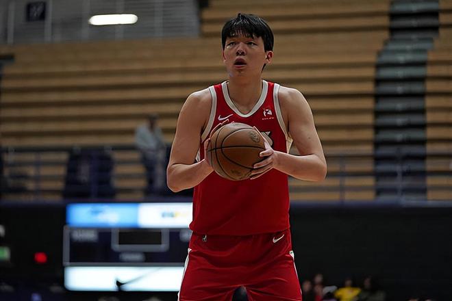 杨瀚森发展联盟首战失利 撕裂城混音逆转南湾湖