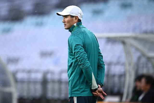 中国男足力克库拉索 邵佳一执教首秀胜仗含多重