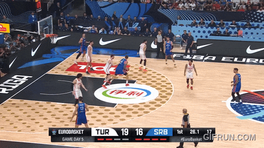 约基奇、亚历山大与卢卡：进攻三叉戟的攻防博